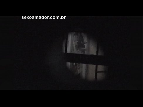 ❤️ Blondie ichi bo'sh g'ishtlar orqasida yashiringan qo'shni voyeur tomonidan yashirincha videoga tushadi ️❌ Super porno bizda uz.novoporn.ru ❌️❤
